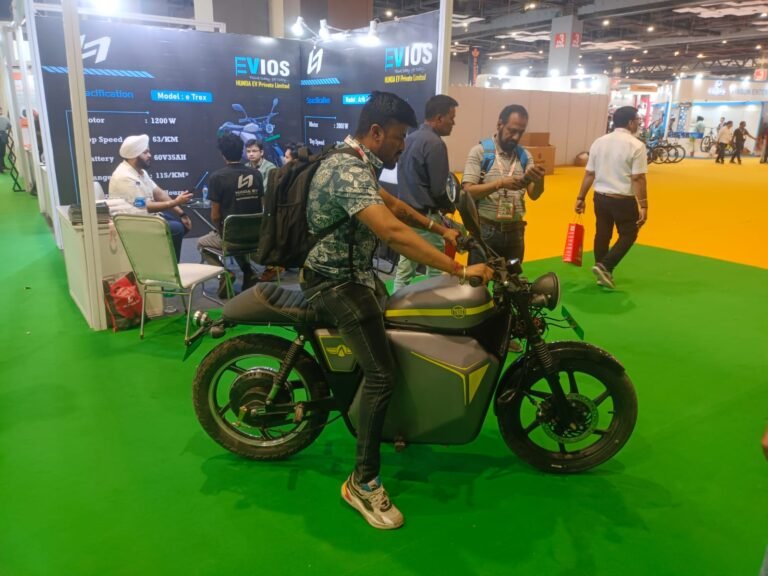 gallry35